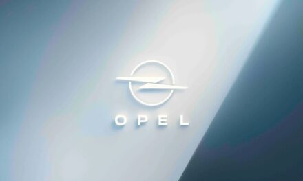 Opel presenta il nuovo simbolo